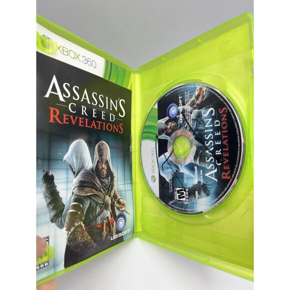 Assassin's Creed: Revelations (Microsoft Xbox 360, 2011) CIB Complete - Picture 3 of 4